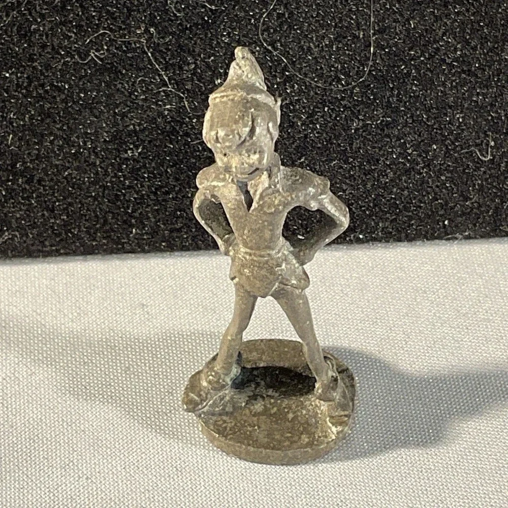 Vintage Disney Miniature Pewter Figurines Lot Dumbo Pinocchio Peter Pan Alice TV
